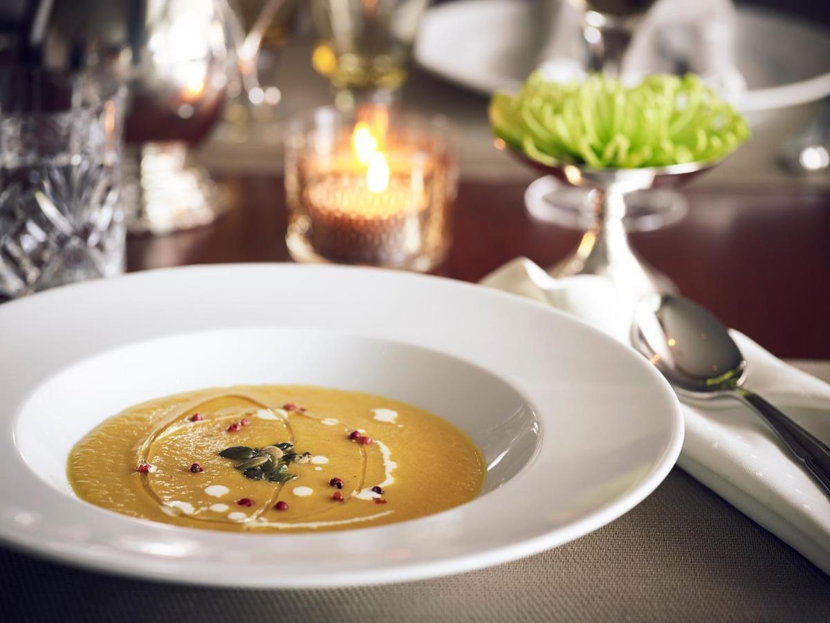 Hotel Du Lac Congress Center & Spa Ioannina Ngoại thất bức ảnh A bowl of soup