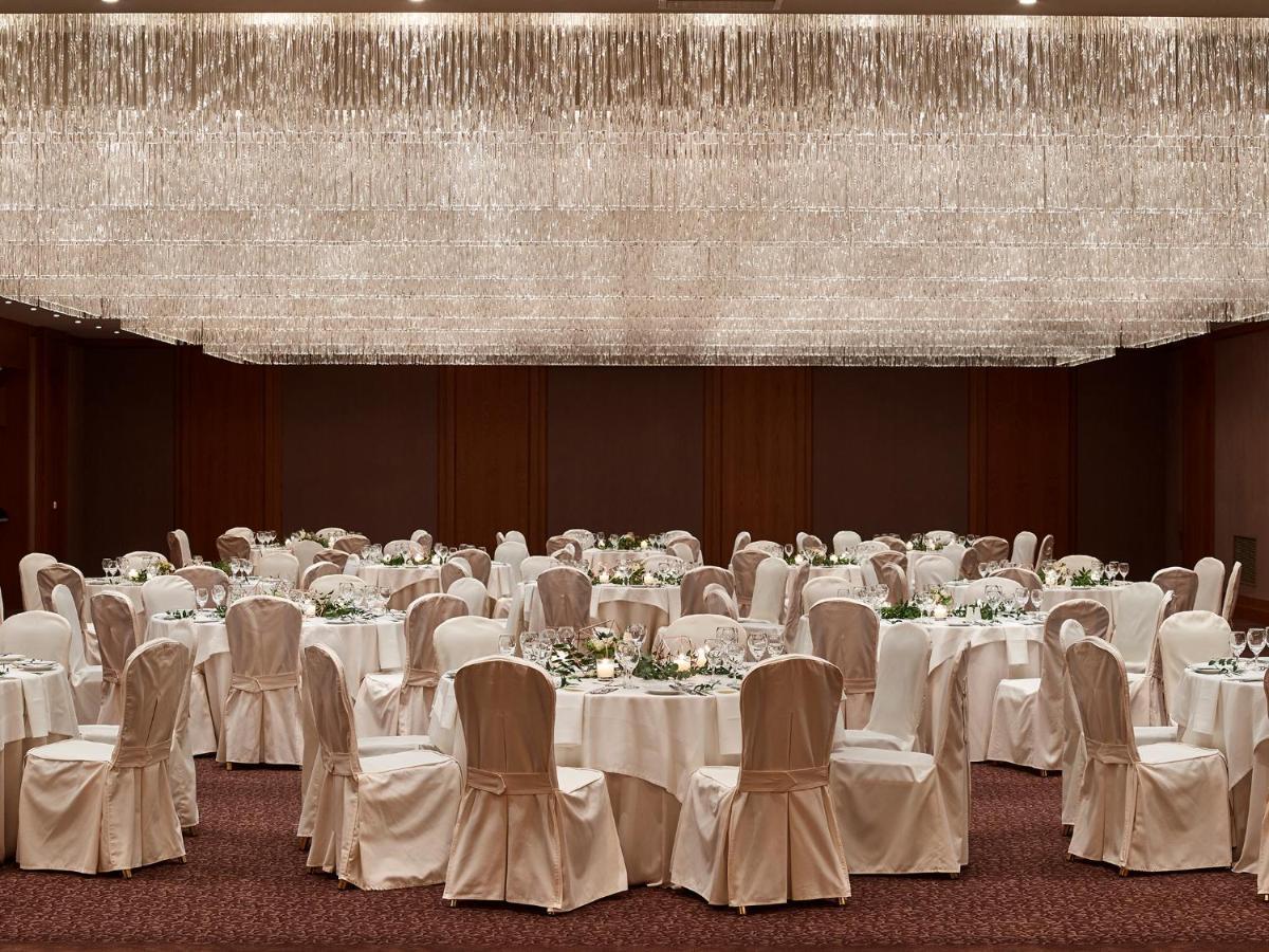 Hotel Du Lac Congress Center & Spa Ioannina Ngoại thất bức ảnh The Grand Ballroom