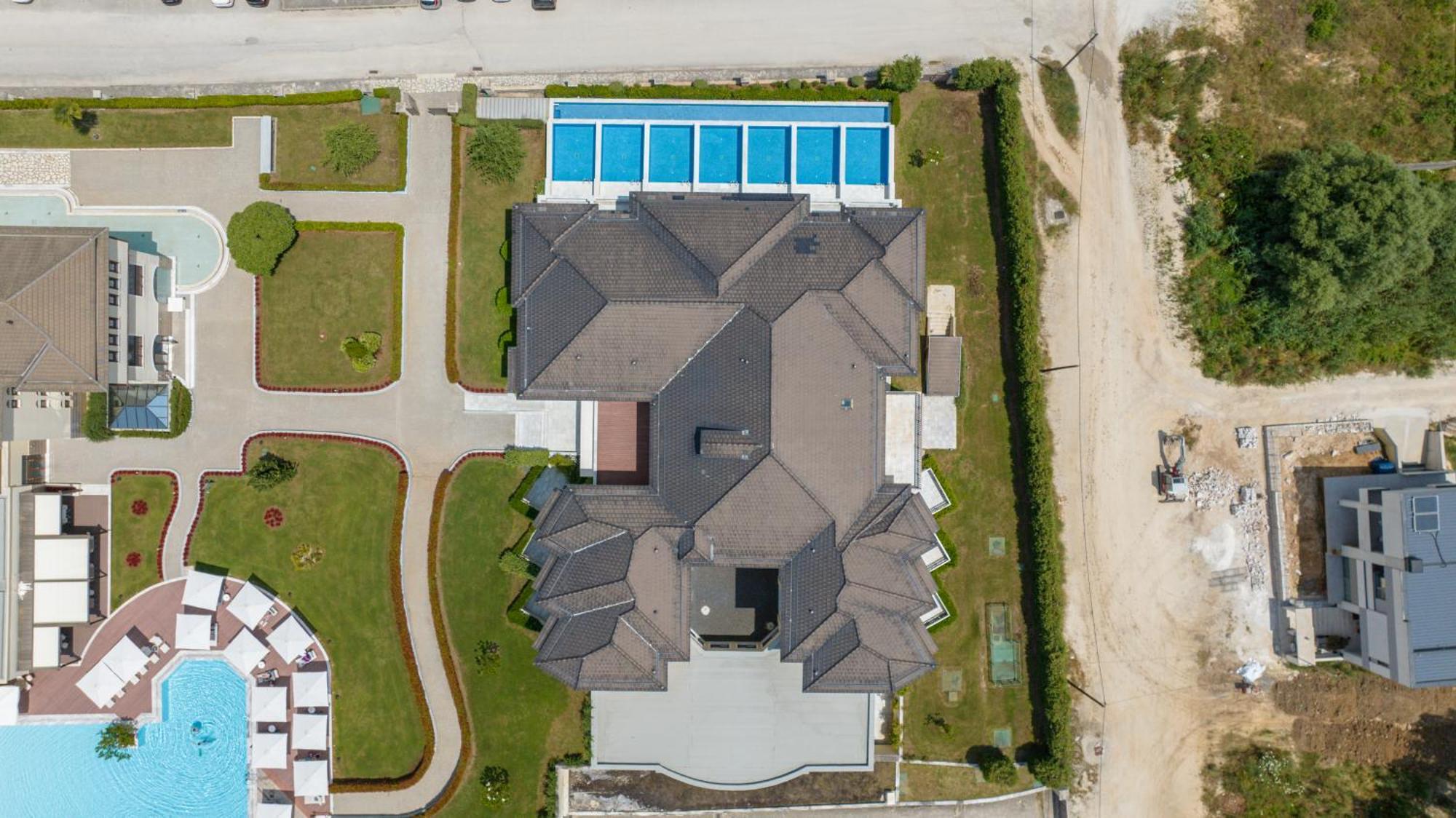 Hotel Du Lac Congress Center & Spa Ioannina Ngoại thất bức ảnh Aerial view of the house